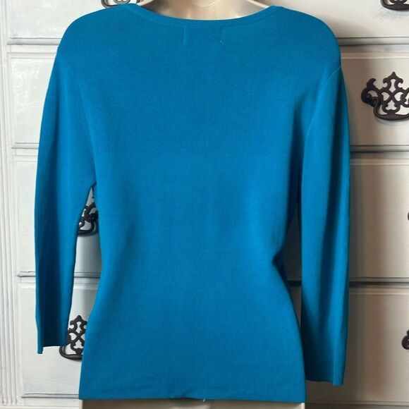 Vintage Lightweight Sweater - Picture 3 of 15